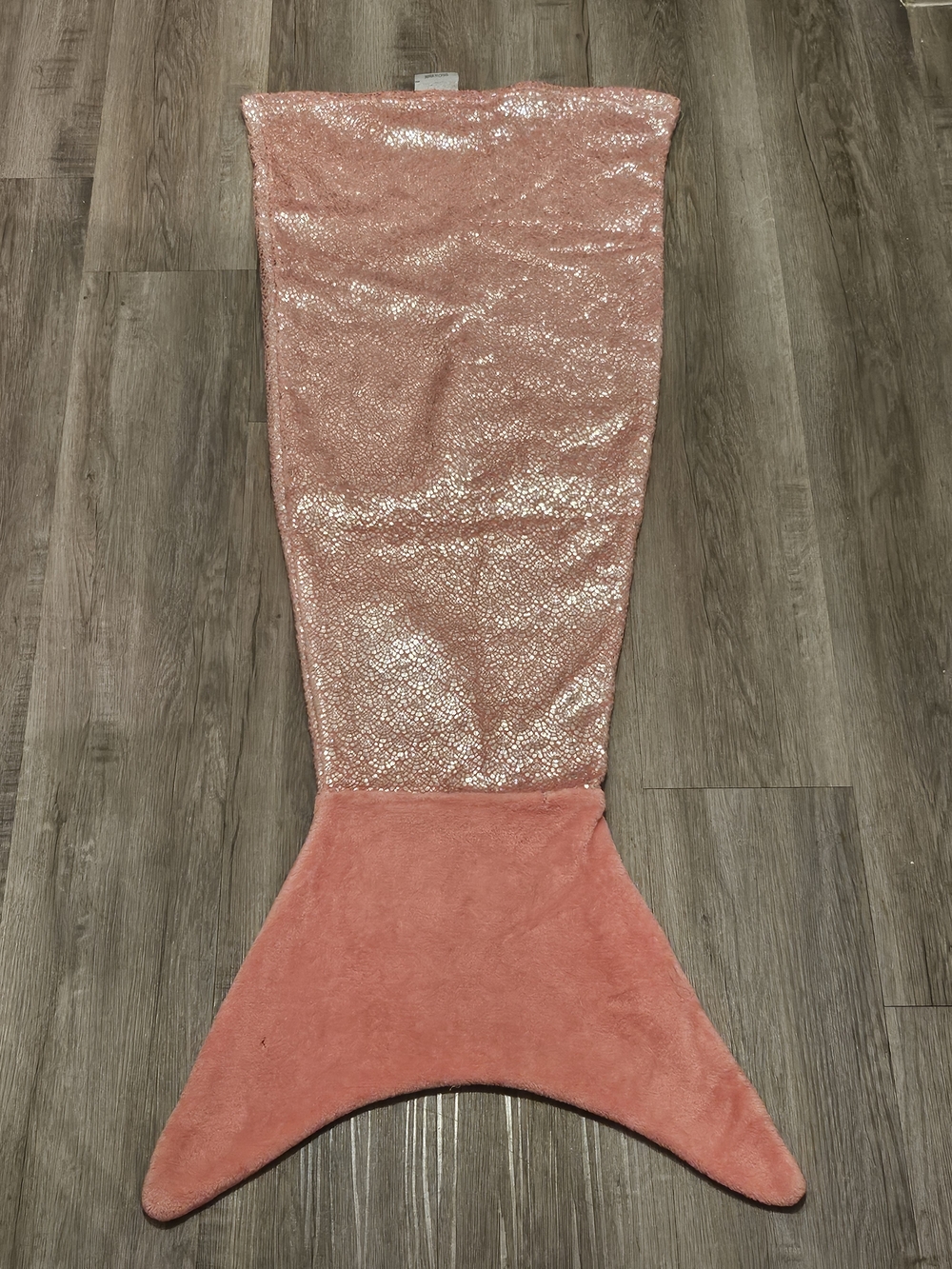 Kids Sequin Pink Mermaid Tail Blanket